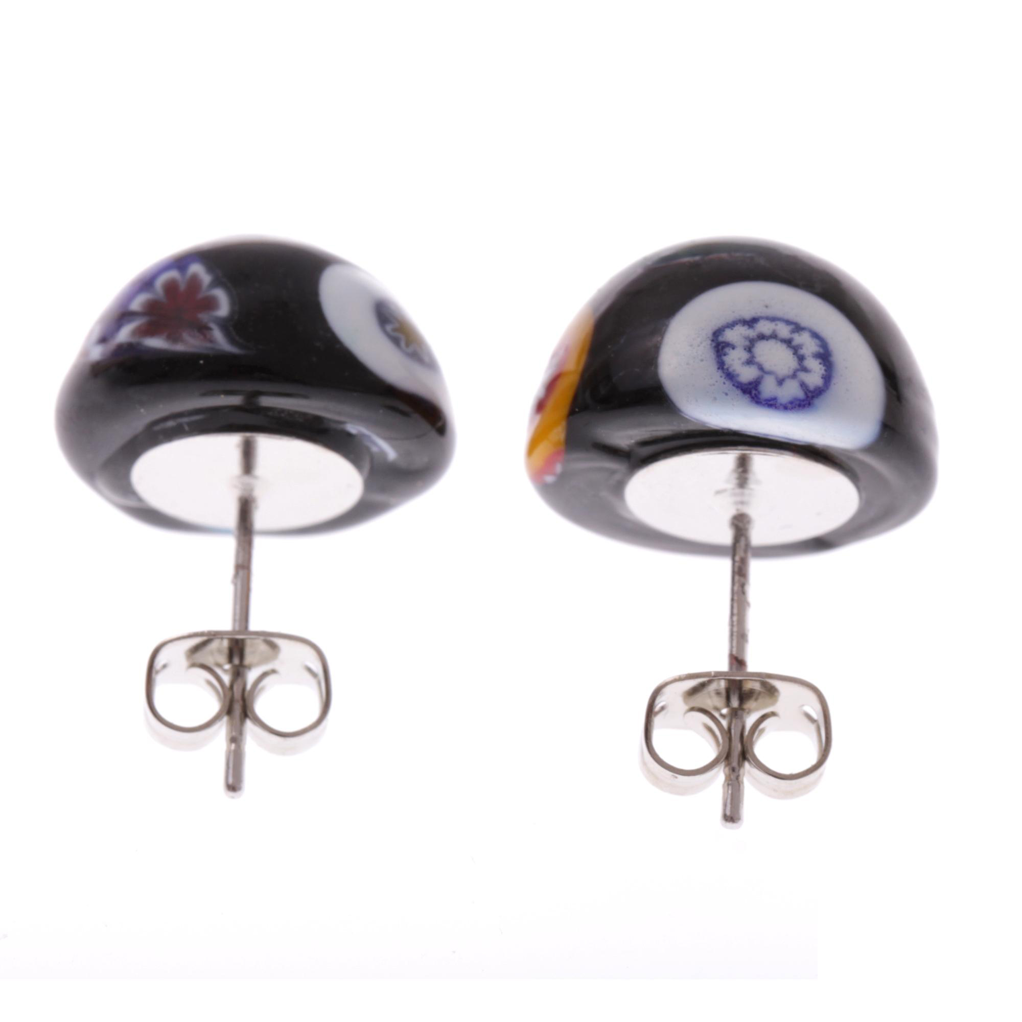 Faccia Millefiori Ohrstecker Silber; Muranoglas mit Millefiori-Blüten, ohne Metalleinlagen; hypoallergene, hochwertig versilberte äußere Metallteile