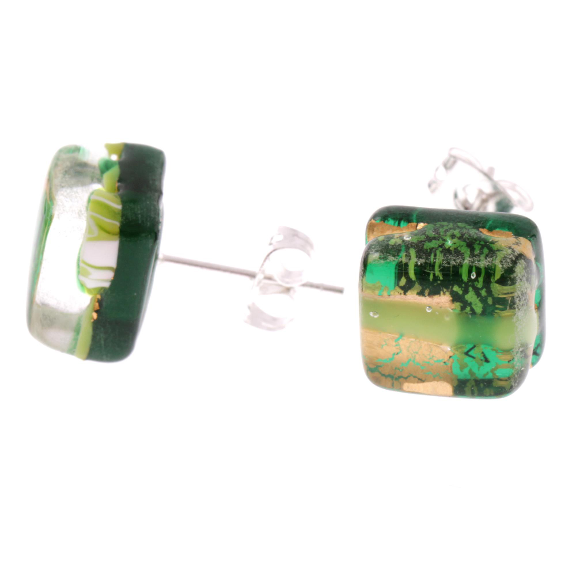 Jolanda Muranoglas Ohrstecker Grün/Gold II; Muranoglas mit echtem Blattgold; hypoallergene, hochwertig versilberte äußere Metallteile